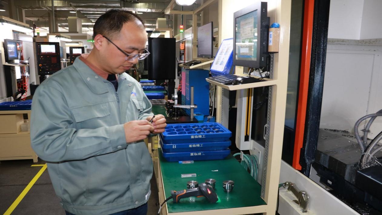 工匠匯·第四屆“四川工匠”|向海波 以工藝競爭力領先國內(nèi)，鑄就技術開發(fā)新篇章